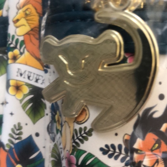 Loungefly x Disney lion king tattoo mini back pack white multi NWT - Picture 5 of 9